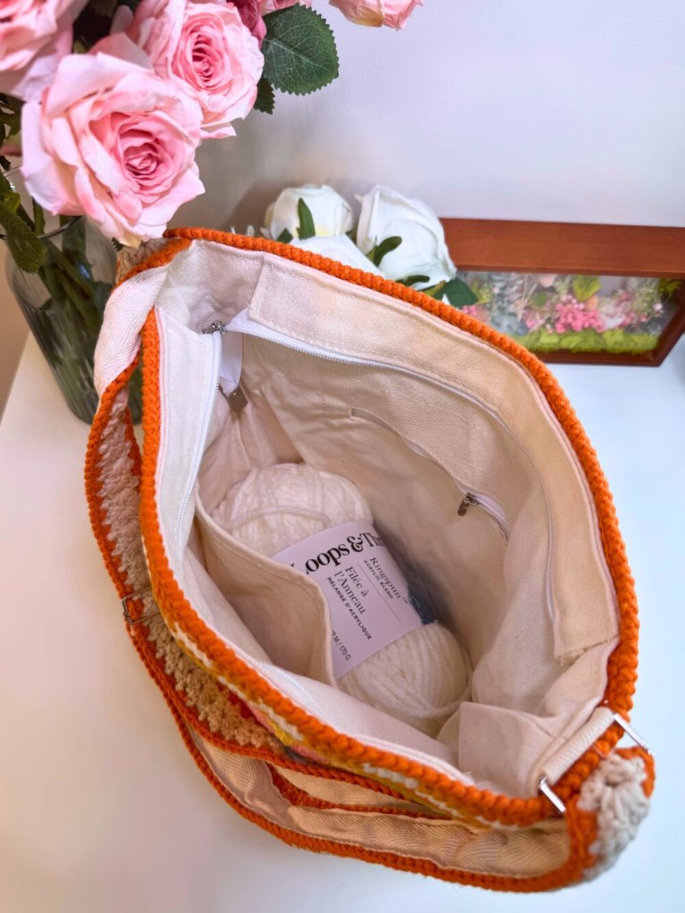 Handcrocheted Clementine Daisy Bag - Picture 4 of 5